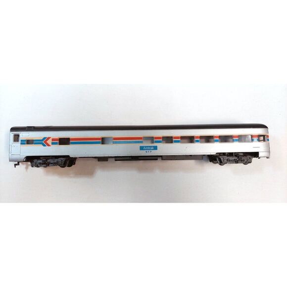 Rivarossi AHM 85' Amtrak Smooth Side Observation Car #617 HO 12" 6402-AM - Picture 1 of 6